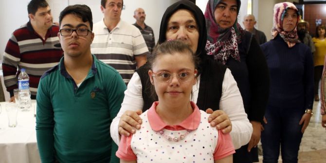 Ak Parti ‘Engelsiz Türkiye İçin Evet Yemeği’ Düzenlendi