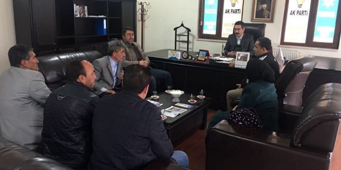 Ak Parti Bağlar İlçe Başkanı Gezer Mahalle Temsilcileriyle Buluştu