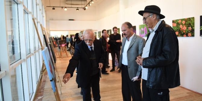 Fethiye’de ’Doğal Çiçekler’ Kitabı Tanıtıldı