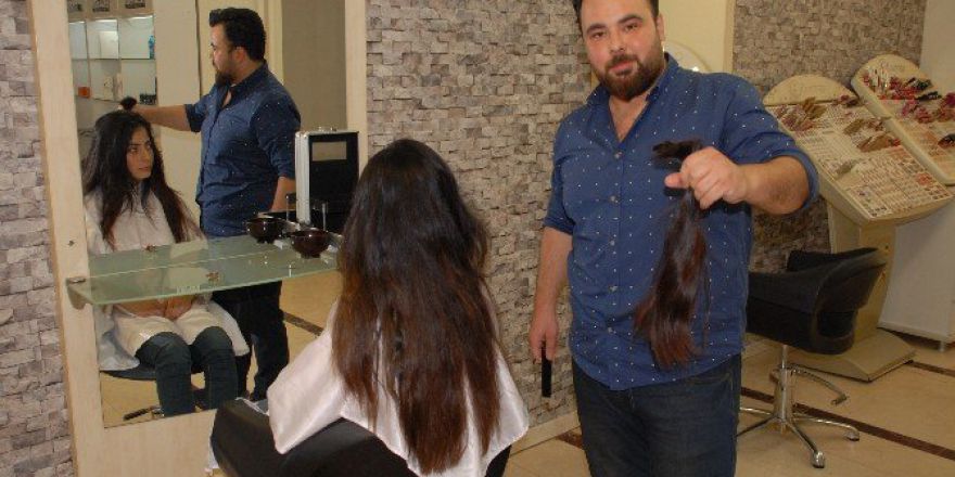 Bayan Kuaföründen Kanser Hastaları İçin Kampanya