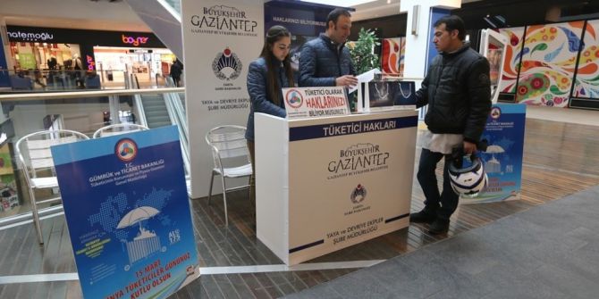 Vatandaşı Tüketici Hakları Konusunda Bilgilendiren Zabıtaya “Başarı Sertifikası”