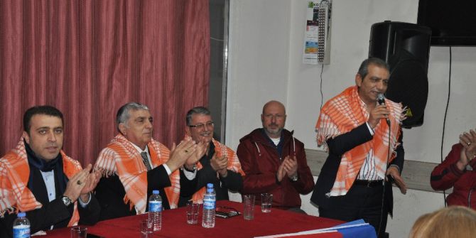 Ak Partili Milletvekillerinden Buca Çıkarması