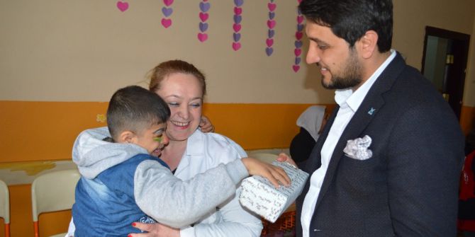 Tügva Şırnak Temsilcisi Som, Down Sendromlularla Bir Araya Geldi