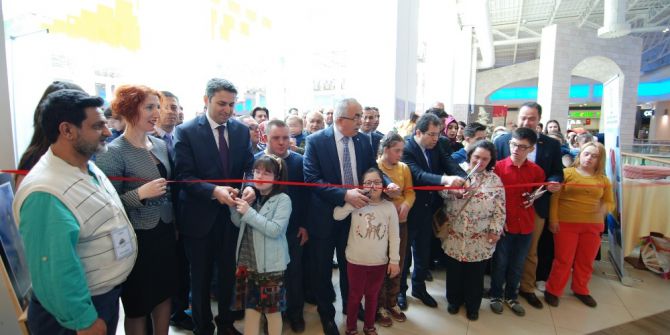 Down Sendromlu Çocuklarla Farkındalık Sergisi