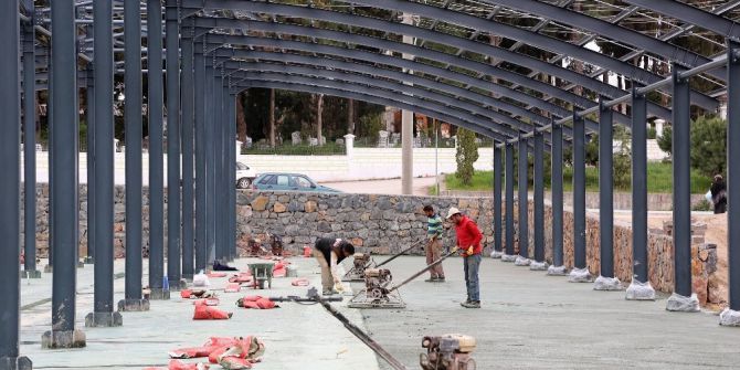 Kocaeli’nin En Büyük Pazaryerlerinin İnşaatı Sürüyor