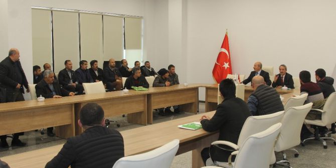 Van Büyükşehir Belediyesinden ‘Halk Günü’ Toplantısı