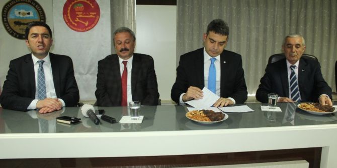 Chp’li Umut Oran ’Hayır’ Turu İçin Malatya’da