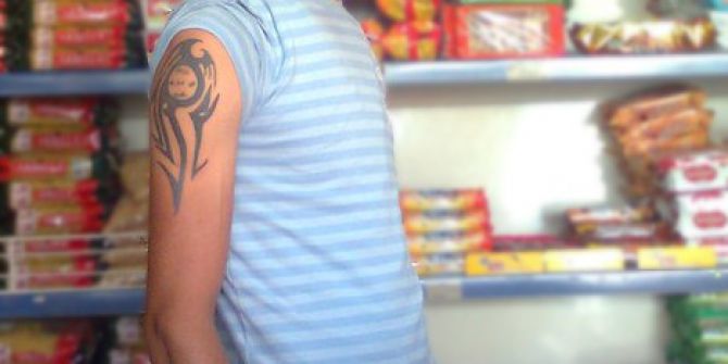 Polis, Uyuşturucu Tacirini Kıskıvrak Yakaladı