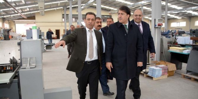 Milletvekili İbrahim Aydemir, Zafer Ofset Baskı Tesislerini Gezdi