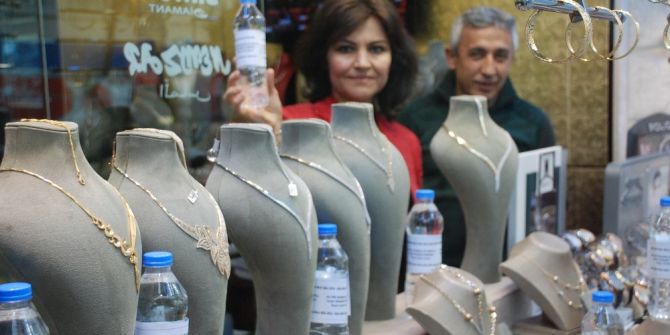 Suya Böyle Dikkat Çekmek Kimsenin Aklına Gelmemişti