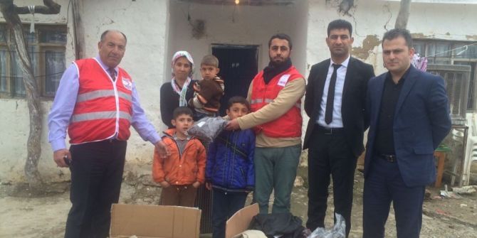 Kızılay’dan 300 Aileye Yardım
