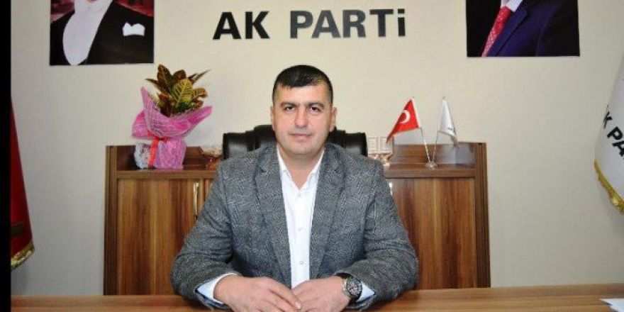 Ak Parti Alaplı İlçe Başkanı Mustafa Yavuz, Vatandaşları Demokrasi Nöbeti’ne Davet Etti
