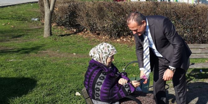 Başkan Keleş, "Yaşlılar Milletimizin Onurudur"