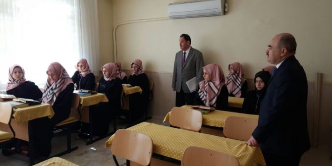 Vali Dağlı, Hamidiye Kur’an Kursunu Gezdi