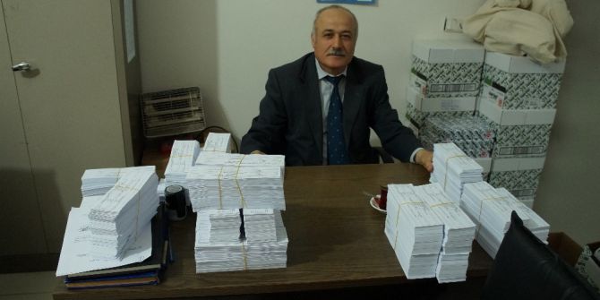Referandum Seçmen Kağıtları Dağıtılıyor