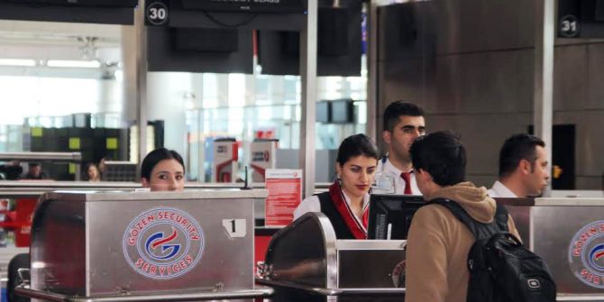 Trump’ın Yasağına Amerikalı Yolcular Da Tepki Gösterdi