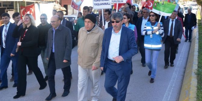 Yaşlılar İçin Yürüdüler