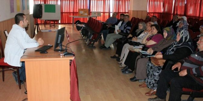 Aksaray’da Diyabet Okulunda, Eğitimler Devam Ediyor