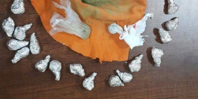 Erzincan Da 40 Paket Toz Esrar Ele Geçirildi