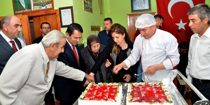 Hacıbektaş Rıfat Kartal Huzurevinde “Yaşlılar Haftası” Kutlandı
