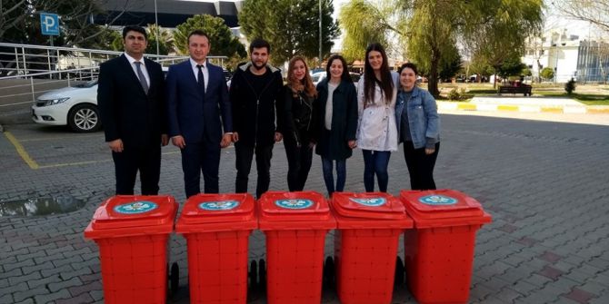 Kampüste Kompost Gübre Üretecekler