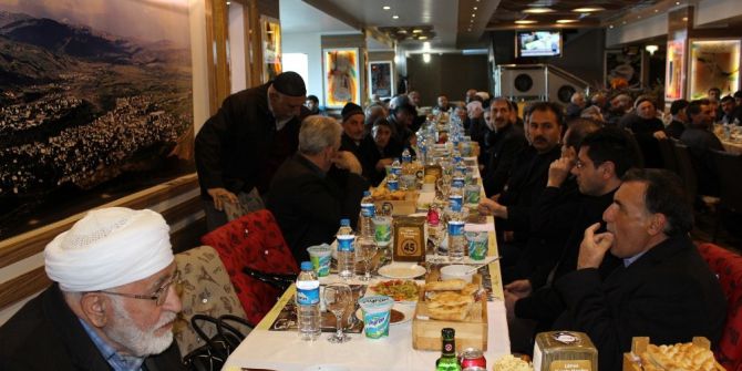 Bingöl’de Yaşlılar Bir Araya Geldi