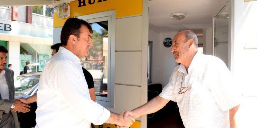 Osmangazi’de Taksi Durakları Yenileniyor