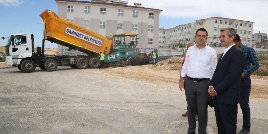 Şahinbey’de Asfalt Çalışmaları Tüm Hızıyla Devam Ediyor