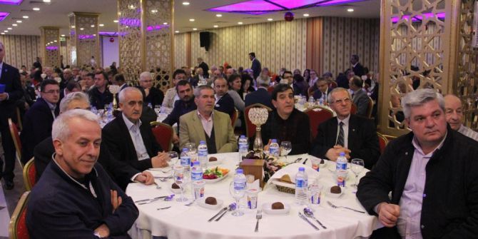 Bakan Müezzinoğlu’ndan Komşulara ‘Dostluk’ Çağrısı