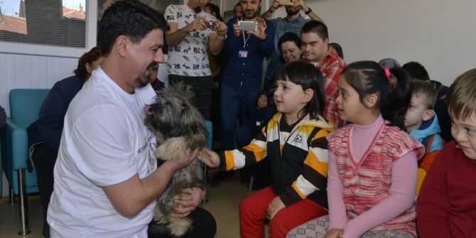 Engelli Bireylerin Hayvan Sevgisi