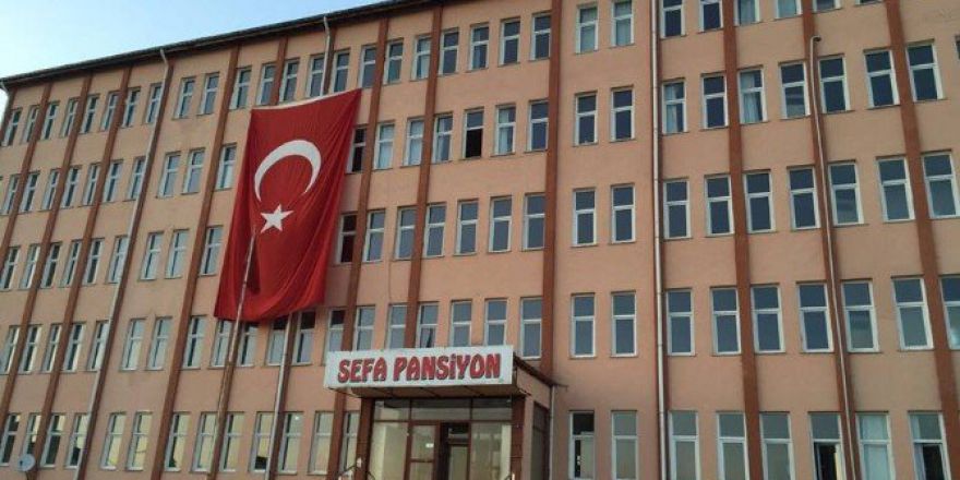 Demokrasi Şehidinin Adı Kayyum Atanan Yurda Verildi