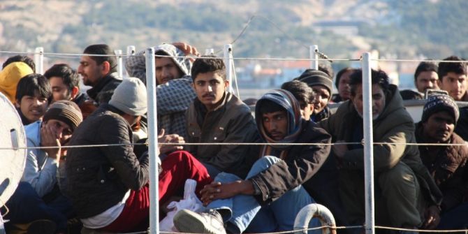 Foça’da, 115 Suriyeli Göçmen Yakalandı