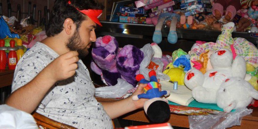 Oyuncaklar Sahiplerine Ulaştırılmak İçin Hazırlanıyor