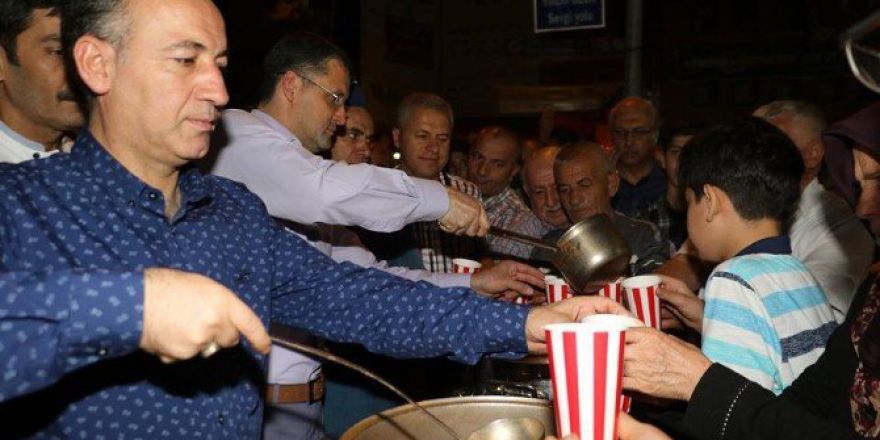 Kırıkkale’de Halk Milli İradeye Sahip Çıkıyor