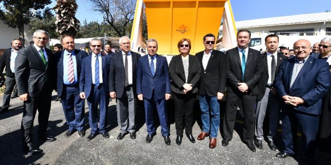 Aziz Kocaoğlu: "Herkes Türkiye’nin Üzerine Çorap Örmeye Çalışıyor"