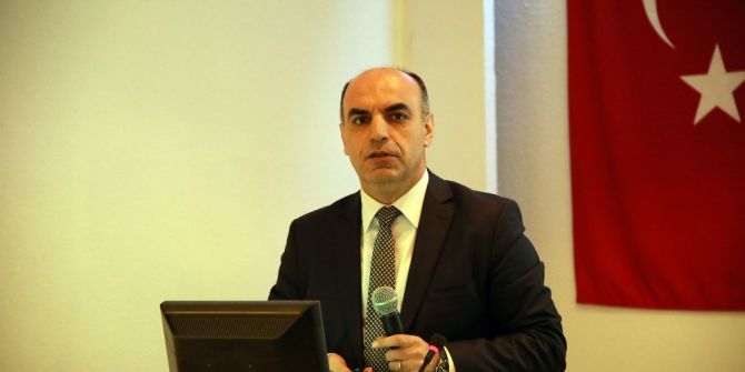 İü Su Ürünleri Dekanı Albay: