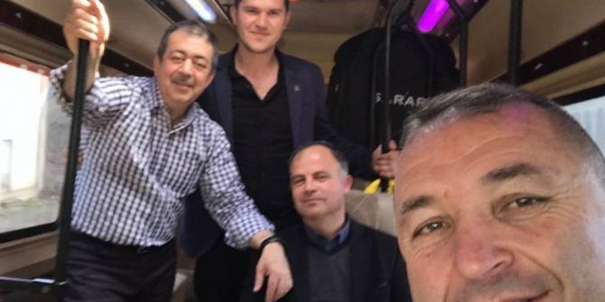 Aydınlıoğlu, Bayraklarla Karşılandı