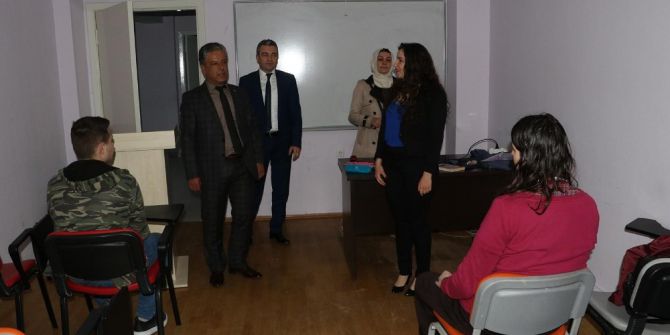 Manisalı Vatandaşlardan Meslek Kurslarına Yoğun İlgi