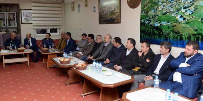 Dündar, 21 Derneğin Yöneticileriyle Buluştu