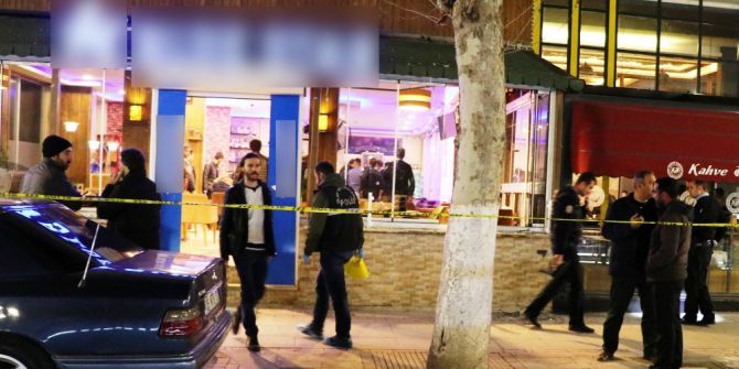 Kafedeki Silahlı Kavgada Ölü Sayısı 3’e Yükseldi