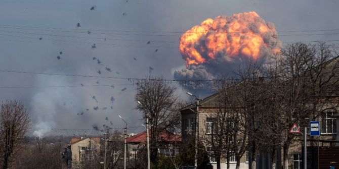 Ukrayna’da Askeri Mühimmat Deposu Patladı