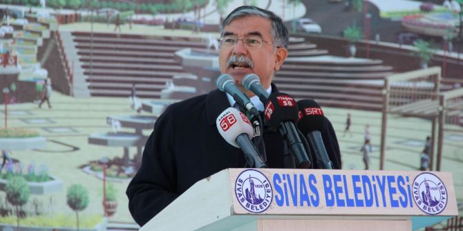 Bakan Yılmaz Ve Arslan 15 Temmuz Şehitler Meydanı’nın Temelini Attı