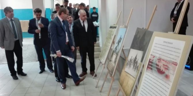 Kovancılar’da, Şehitler İçin Sergi Açıldı