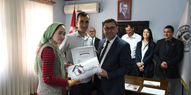 Milas’ta ’Bir Yastıkta Bir Ömür’ Projesi