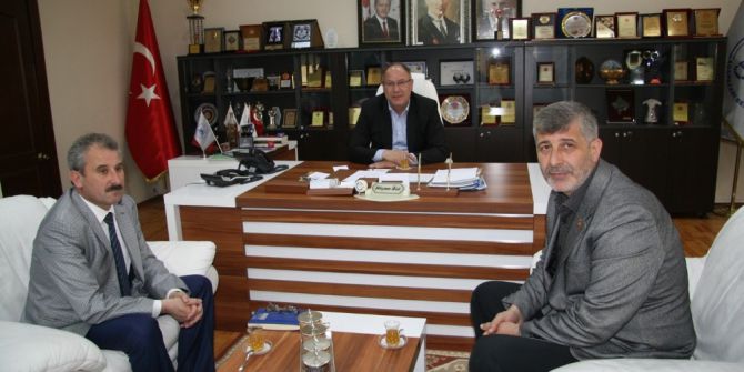 Susurluk Belediye Başkanı Hızlıoğlu’ndan Başkan Dişli’ye Ziyaret