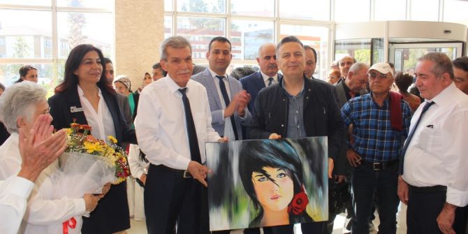 Huzurevi Sakinlerinden El Emeği Göz Nuru Sergisi