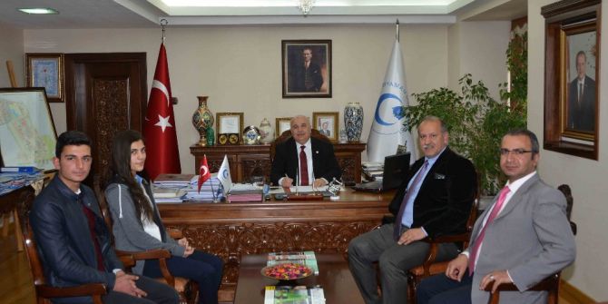 Adıyaman Üniversitesi İle Anadolu Lisesi Arasında Bilimsel İşbirliği Protokolü İmzalandı