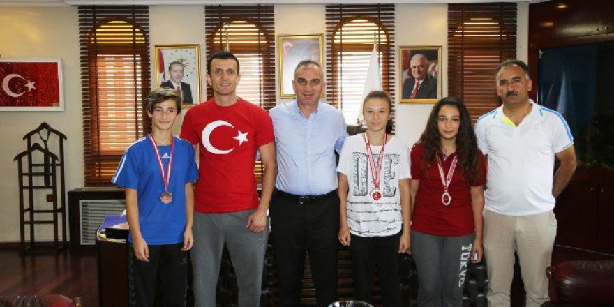 Sapancalı Kickbokscular Türkiye Şampiyonması’ndan Dereceyle Döndü