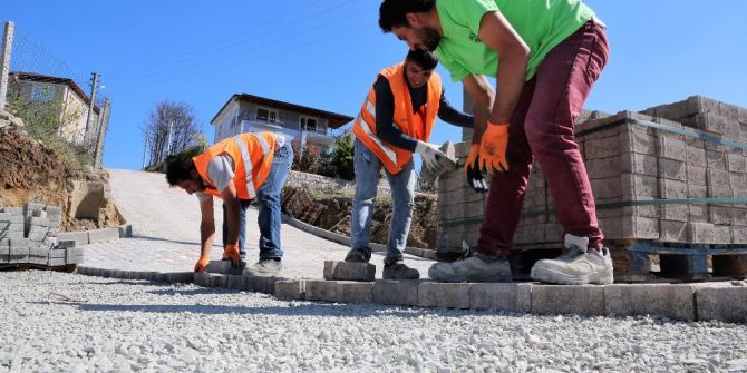 Başiskele’de Muhtarlık Binası Ve İş Yerleri Yapımında Sona Gelindi