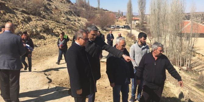 Vali Tapsız, Heyelan Bölgesinde İncelemelerde Bulundu